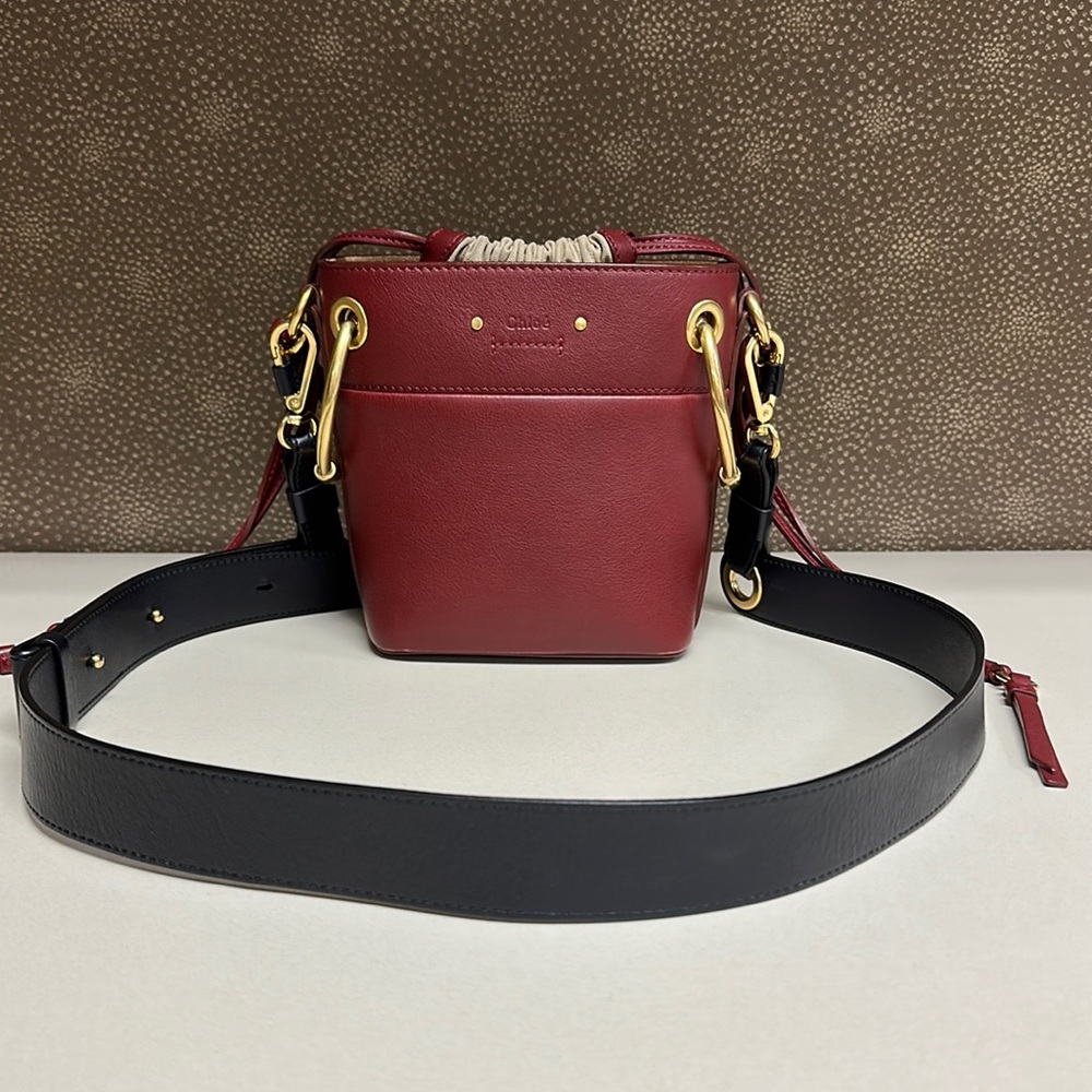 🔥🔥🔥Authentic Chloe Roy leather Bucket Crossbody Bag